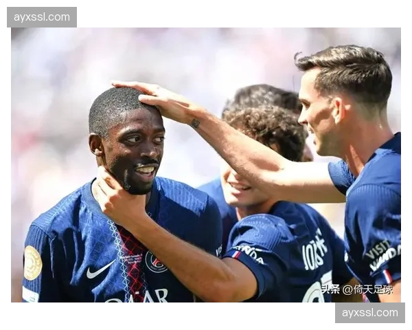 摩纳哥vs欧塞尔：法蒂、巴洛贡首发，费弗尔、西纳约科出战